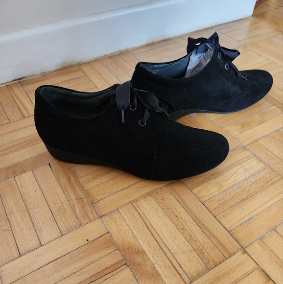 HAPPY FAMILY Genuine Suede Women Boots Size 8.5 - Picture 2 of 5
